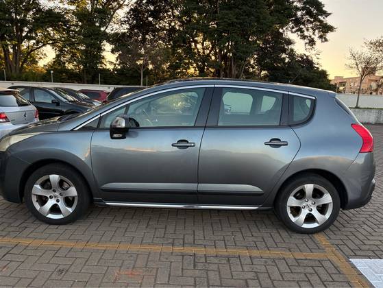 PEUGEOT 3008 1.6 GRIFFE THP 16V GASOLINA 4P AUTOMÁTICO PEUGEOT 3008 1.6 GRIFFE THP 16V GASOLINA 4P AUTOMÁTICO